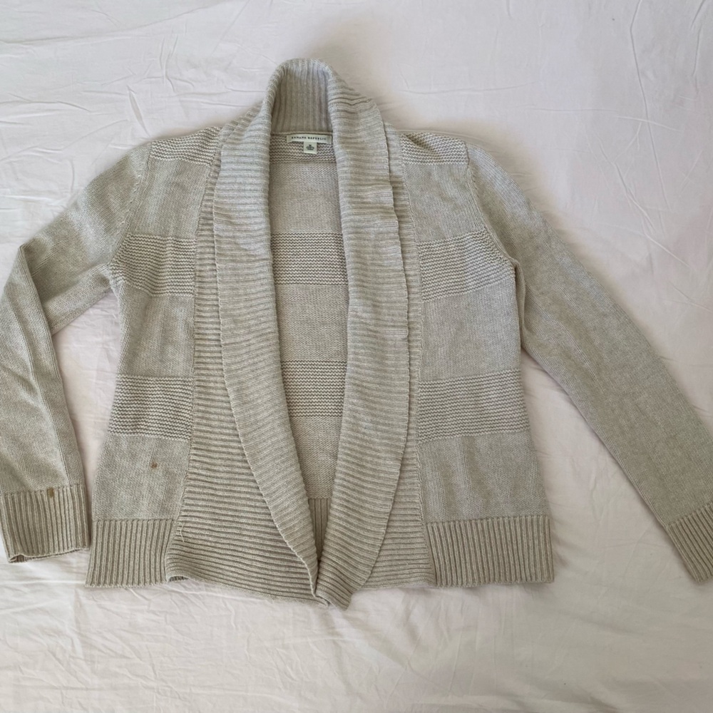 Banana Republic Cream Cardigan Sweater
